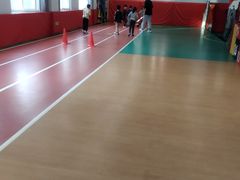 -悦动体能篮球羽毛球网球(三里河店)