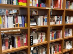 -百新书局(尚悦湾店)