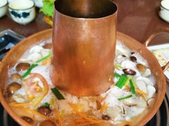 -香香腊排骨.野生菌火塘总店(束河店)