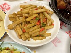 -堂瓦里·33年传统赣菜(第一街区店)