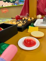 -莫莉幻想儿童乐园(武汉经开永旺店)