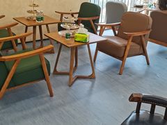 -无奔眼镜·蔡司·依视路授权店(马家堡店)