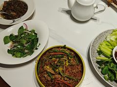 -博望坡饭店(宜山路店)