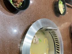 -阿二骨煲(新天地店)