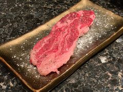 现切肩胛牛排-老乾杯和牛烧肉(王府中环店)
