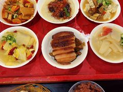 -蓝田九大碗民俗食府(蓝田店)