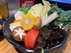 人气鲜蔬拼盘-呷哺呷哺(砂之船奥莱店)