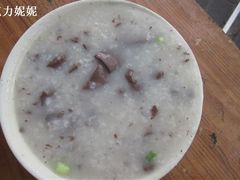 猪红粥-伍湛记 · 广州老字号(龙津中路店)