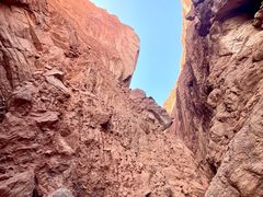 -天山神秘大峡谷