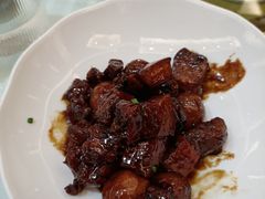 -上海怡沁园度假酒店