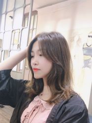 -苑苑发型设计