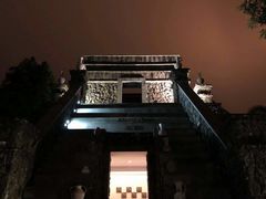 -海口观澜湖火山温泉谷