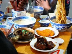 -沪西老弄堂面馆(定西路店)