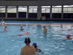 -三锐体育游泳中心