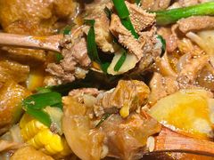 -沙胆彪炭炉牛杂煲(上海日月光广场店)