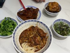 -鲁达面馆本帮风味(共康东路店)