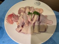 吃稻谷文昌鸡-千岛蚝高压锅生蚝·人参火锅(白云万达店)