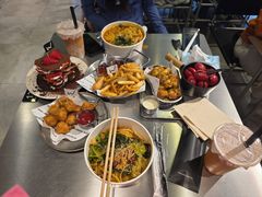 -W COLLECTIVE  DESSERT SHOP