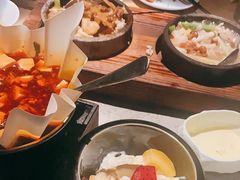 -穹六人间 people 6(岳阳路店)