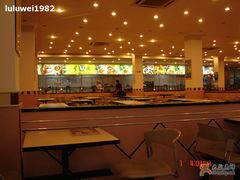 -上海理工大学出版印刷高等专科学院-学生食堂