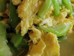 丝瓜炒鸡蛋-东河市场