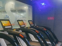-开阳里游泳健身