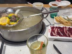 -浪里寻·臻牛养生牛肉火锅(方圆荟店)