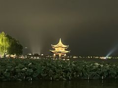 -杭州湖滨银泰in77