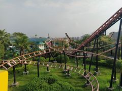 -大信·云顶星河游乐王国