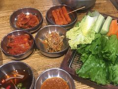 餐前小菜-姜虎东白丁烤肉(虹桥天地店)