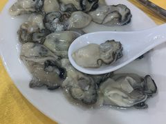 -濠轩阁特色生蚝火锅(水湾路店)