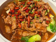 水煮牛肉-小河盐帮·私家菜·烤鸭(三元桥·霄云路店)