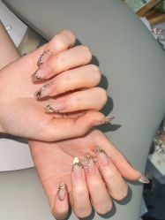 -悦颜美佳·美容·美甲美睫