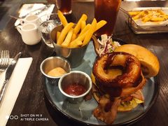 香浓蘑菇牛肉汉堡-blue frog蓝蛙(长泰广场店)