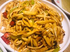 杏鲍菇炒肉-榆林镇筋饼(知春路店)