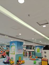 -孩子王童乐园(唐山万达广场店)