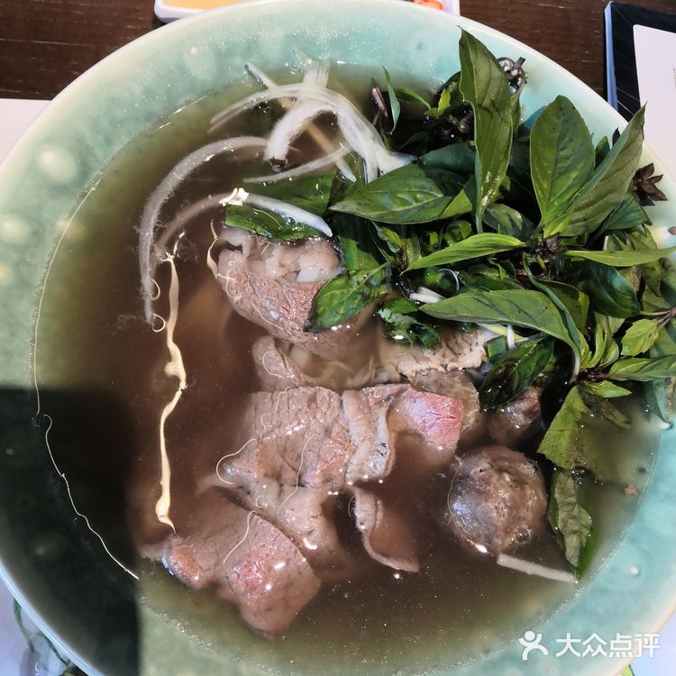 都吃饱了，感觉猪肉三明治最好吃，整体味道偏淡