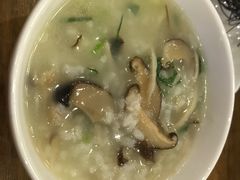 鸡丝香菇粥-隆喜元鱼汤包·海鲜(中联广场店)