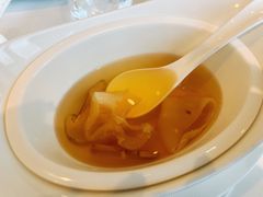 松茸炖花胶汤-世博源公馆·本帮融合菜·主题包厢·江景餐厅