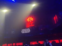-赤红音乐现场(浦东金桥路店)