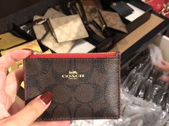 -东荟城名店仓