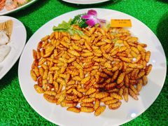 -鸭绿江海鲜烧烤大排档(杏林街店)