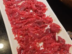 -潮汕三宝鲜牛肉火锅