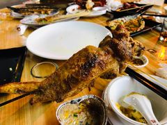 -活泼海鲜烧烤(美食街总店)