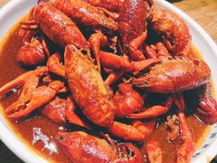 -叶派龙虾•招牌香辣蟹·海鲜(中海国际店)