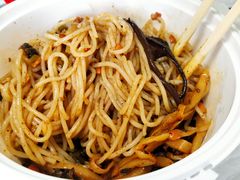 螺肉螺蛳粉-怂猫抓子·成都冒烤鸭