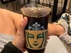 -星巴克臻选(国贸商城首店)