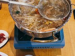 -牛满溢·自助潮汕鲜牛肉火锅(龙汇路店)