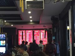 大堂-龙抄手(文殊坊店)
