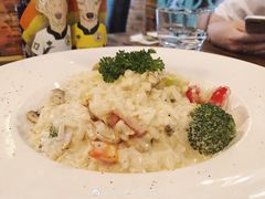 -SISTERS BAR RESTAURANT川意酒馆(嘉善老市H楼店)